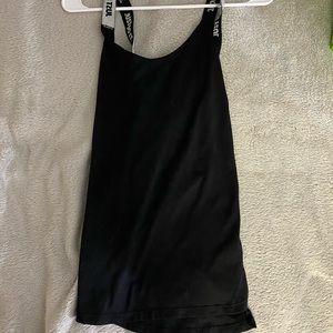 black nikey workout tank top